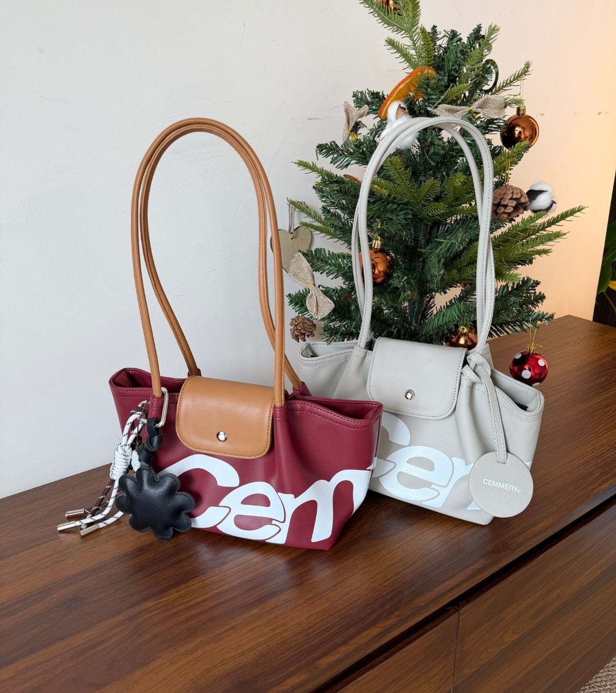 (Cemmery) Pumpkin Shoulder Bag