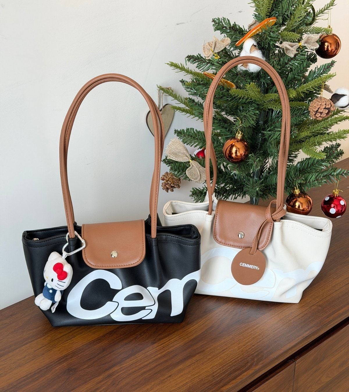 (Cemmery) Pumpkin Shoulder Bag