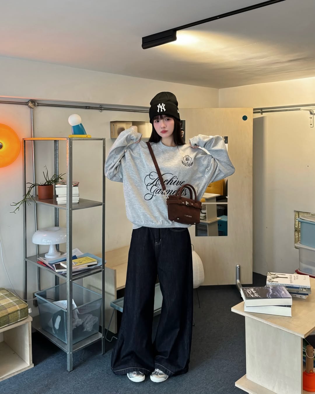 (98STU) BELTLINE MINI BAG