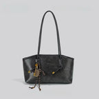 Noir shoulder bag