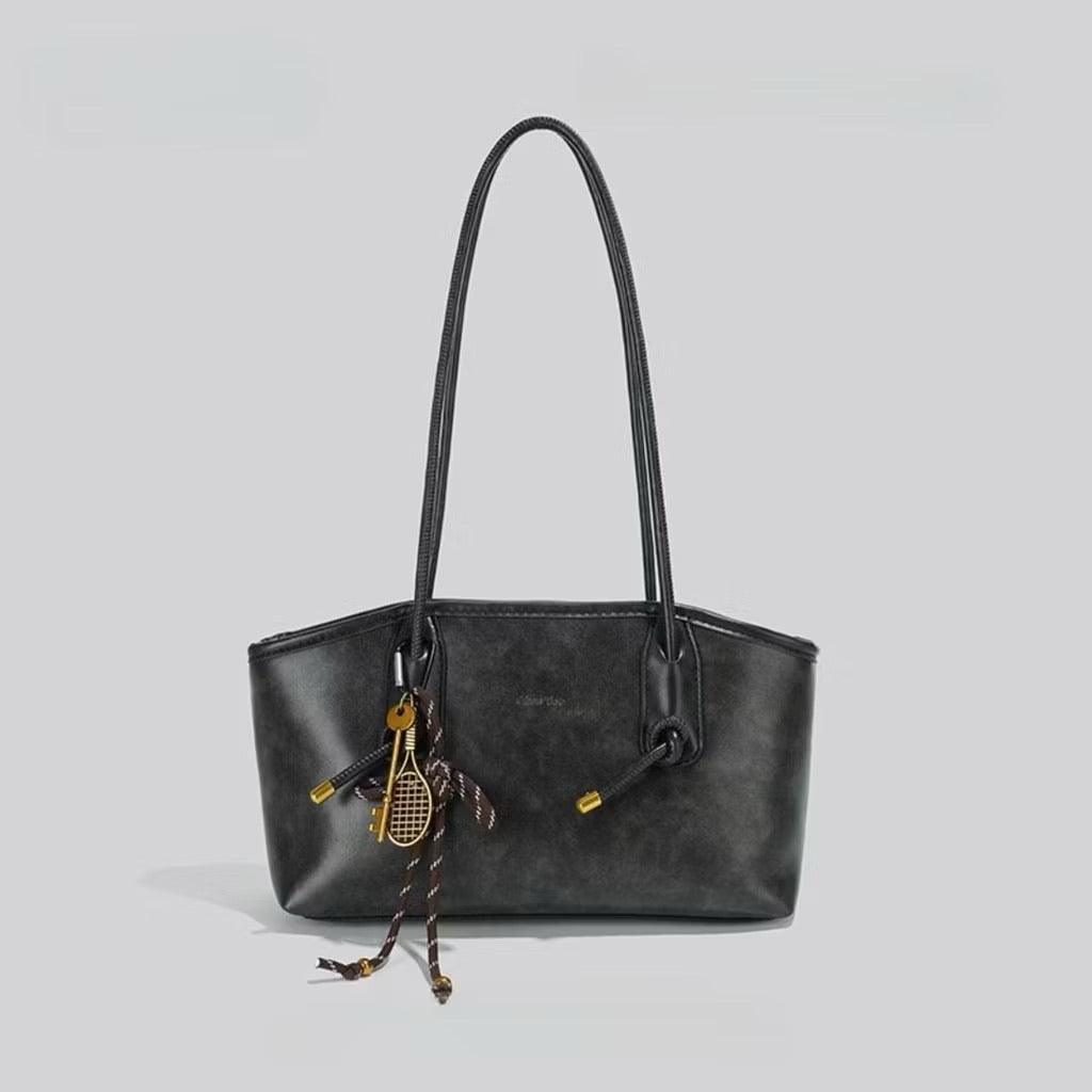 Noir shoulder bag