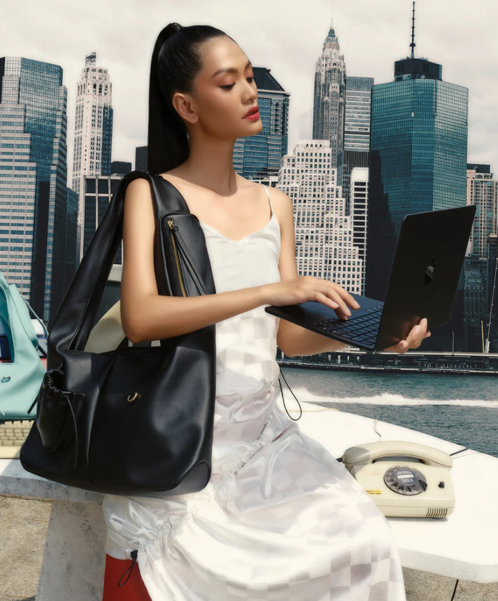 (CHAUTFIFTH) C2-Pocket Hobo size Laptop (L)