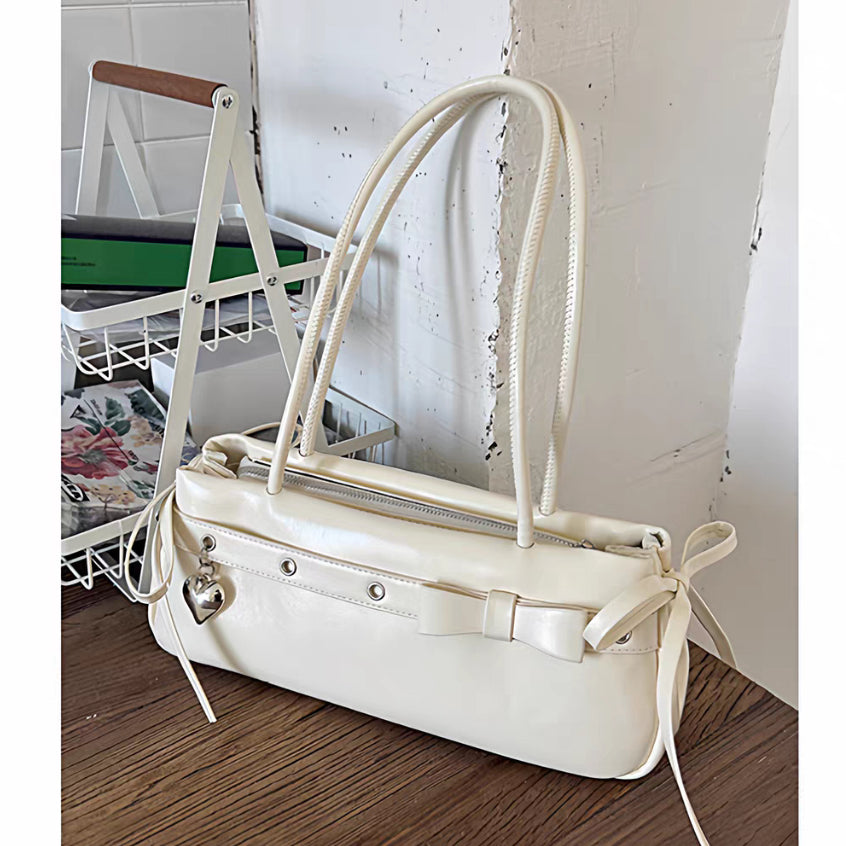 Charmy Shoulder Bag