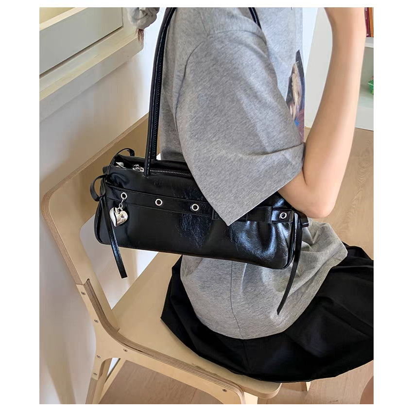 Charmy Shoulder Bag
