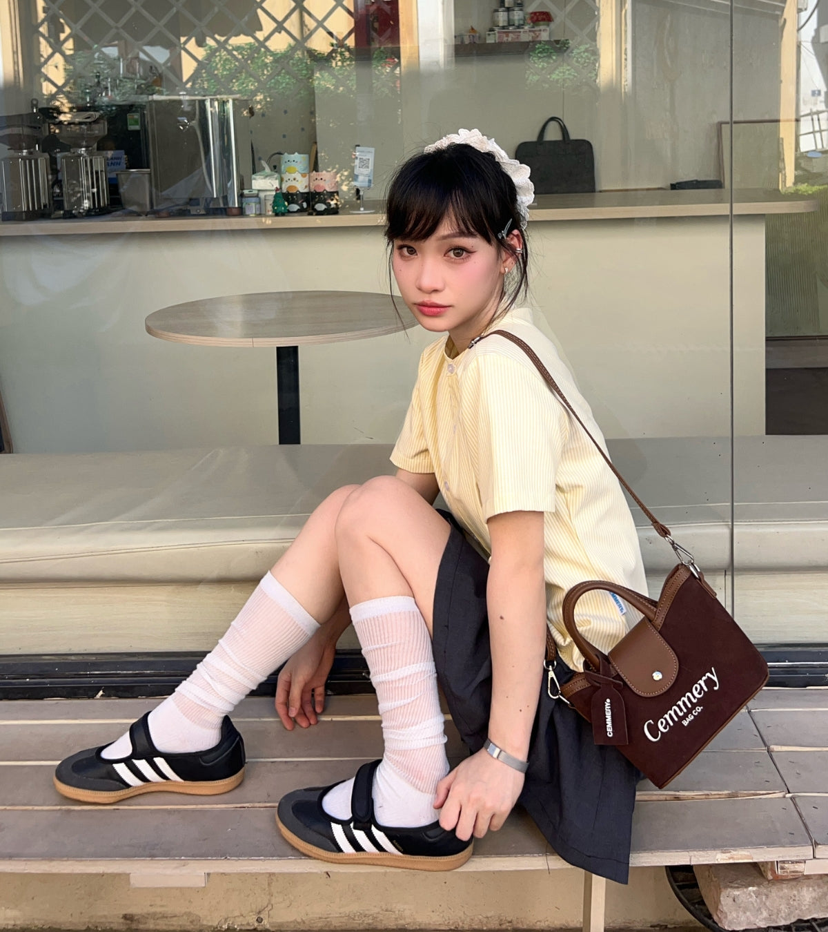 Mini Velvet - Cemmery