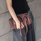Elryn Belt Shoulder Bag (Grande M) - SCARAB