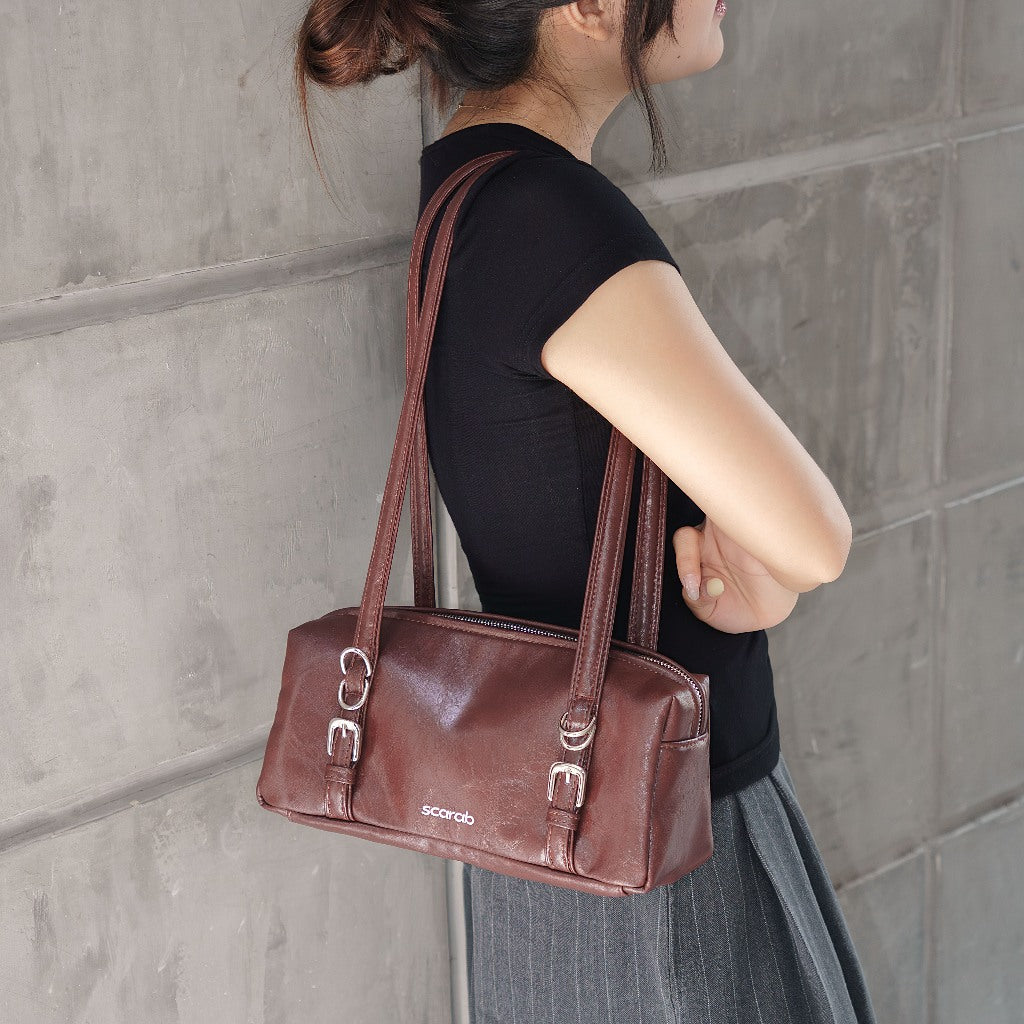 Elryn Belt Shoulder Bag (Grande M) - SCARAB