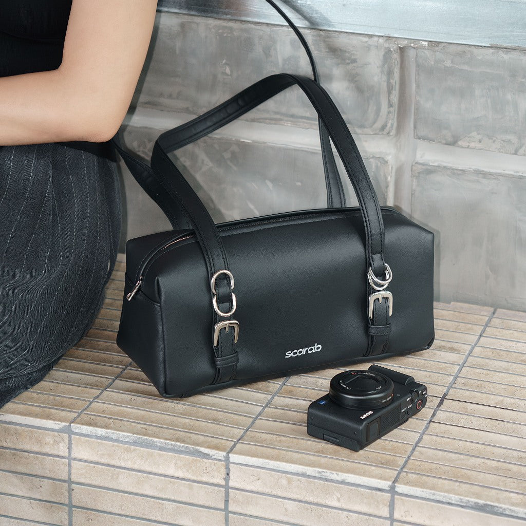 Elryn Belt Shoulder Bag (Grande M) - SCARAB