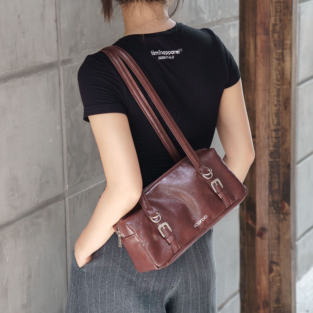 Elryn Belt Shoulder Bag (Grande M) - SCARAB